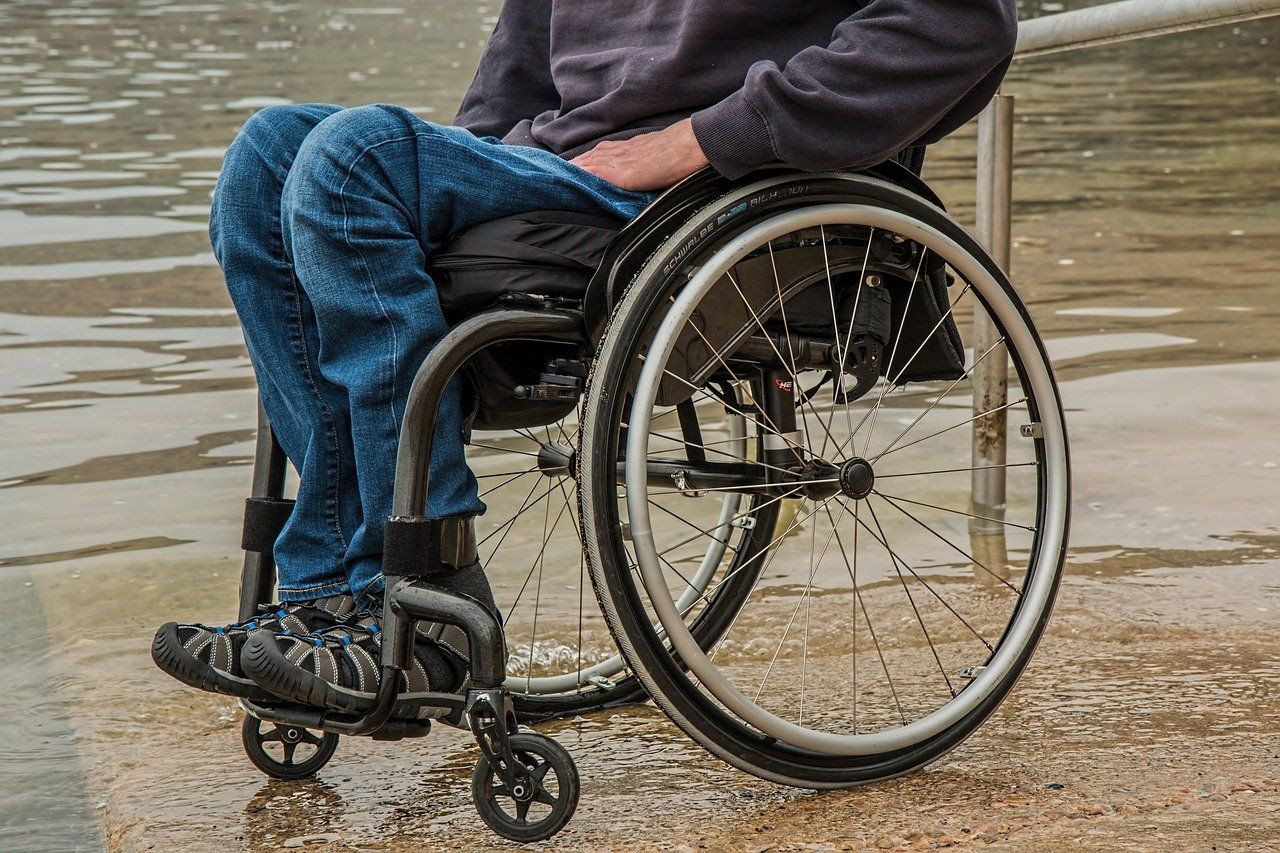 wheelchair-1595794_1280