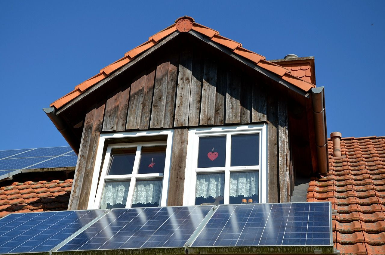 photovoltaic-g4a6d2a28c_1280