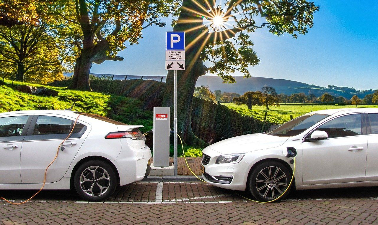 Privatnutzung von Elektro- und Hybridelektrofahrzeugen