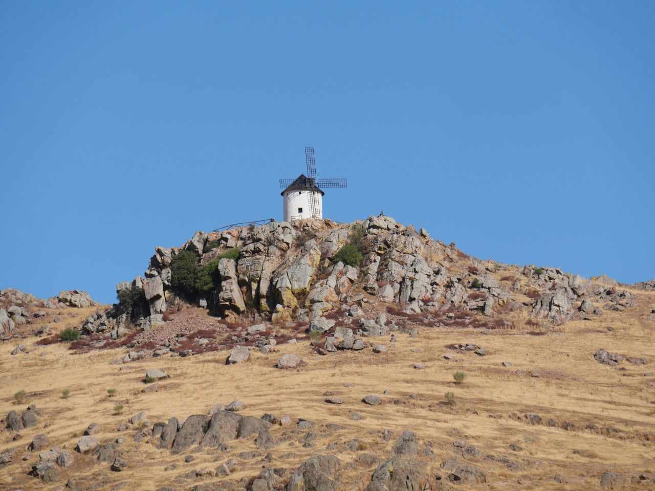 Steuerliche Auswirkungen der Rechtsnachfolge bei geförderten Baudenkmalen: Eine Analyse