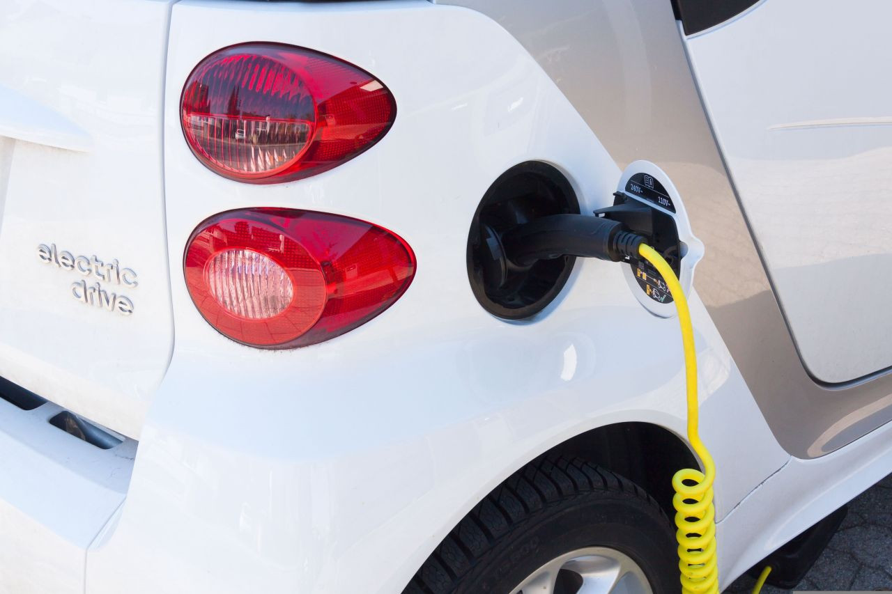 Elektro-Fahrzeug Verbrenner Vergleich