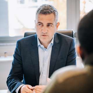 Beratungsgespräch mit einem Steuerexperten