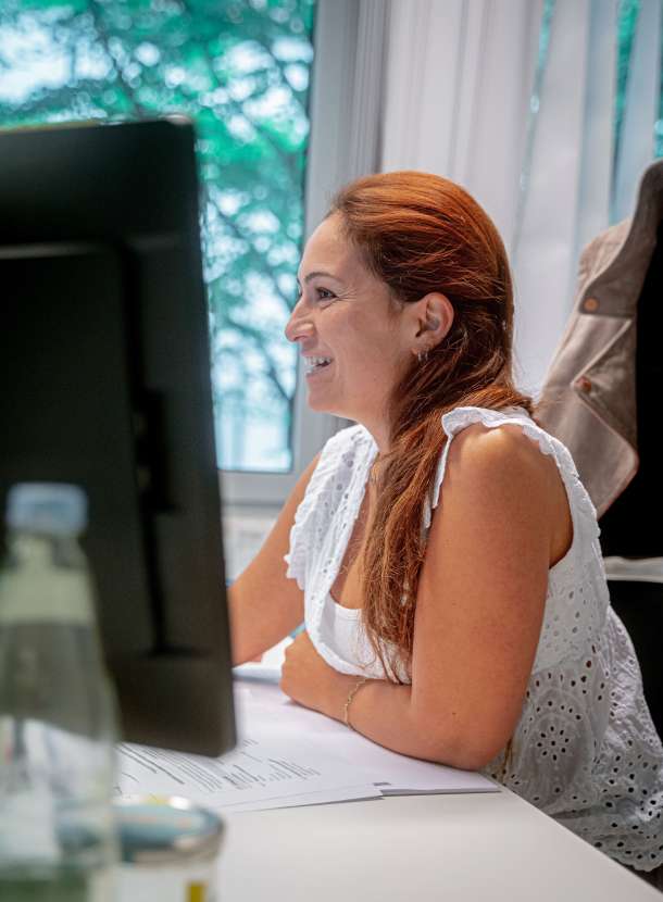 Dudu Öztürk senden, zuständig für Finanzbuchhaltung